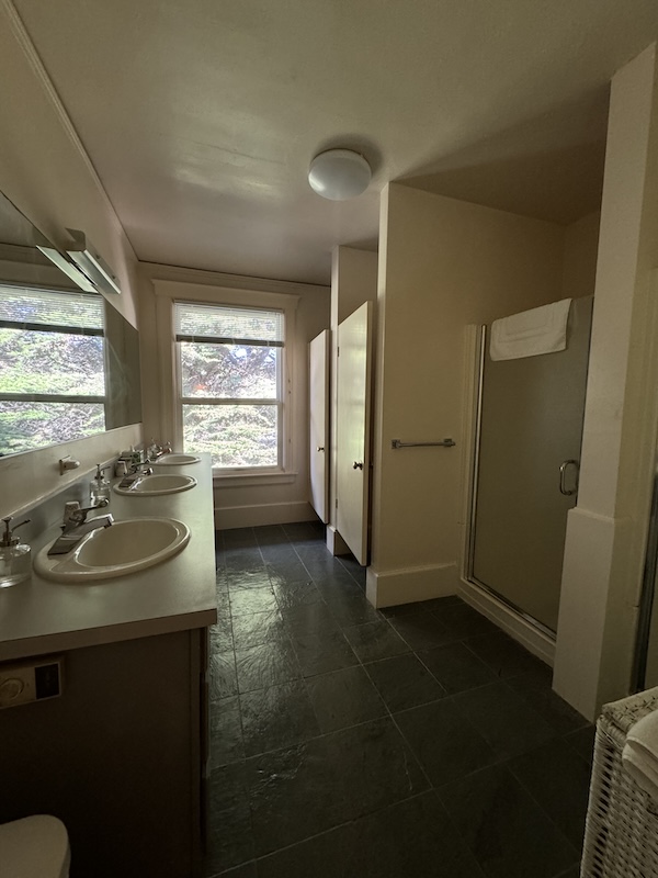 Bathroom Bathroom